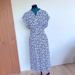 NWOT Boden Navy & White Shirtdress with Button Front & adjustable tie back